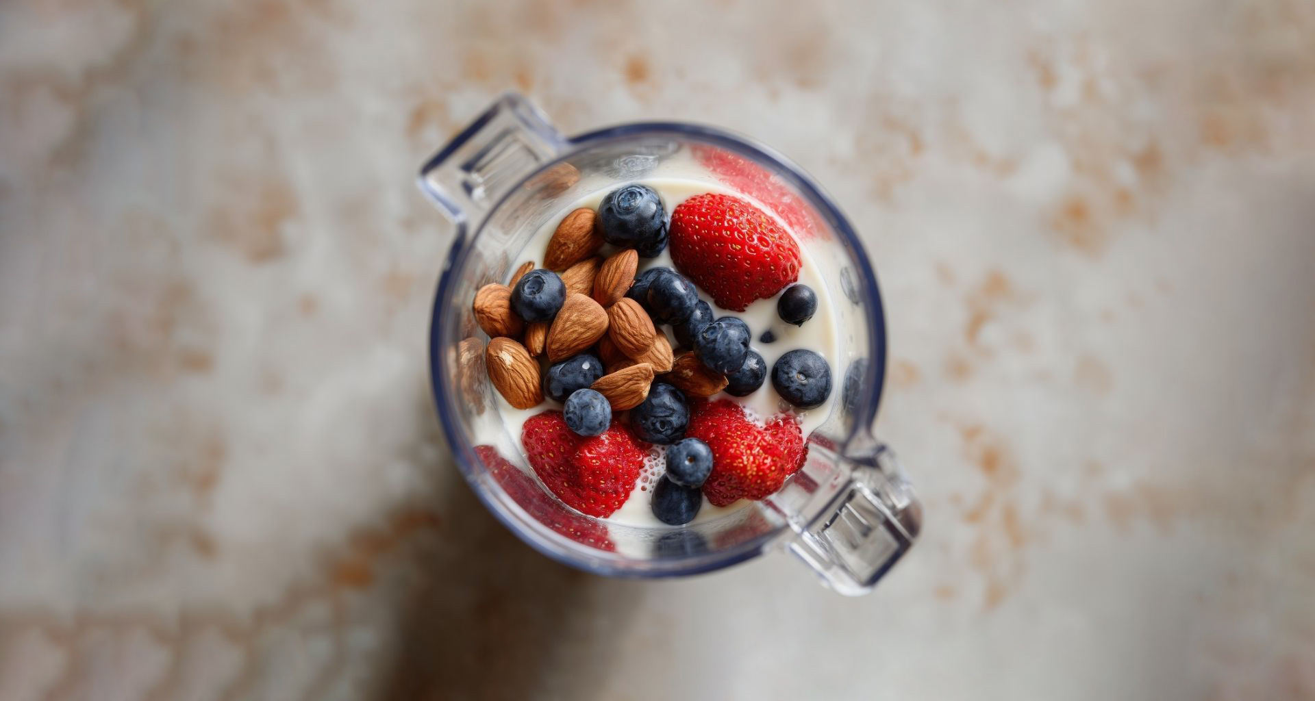 Sastojci: „Indijski orah, badem, kakao puter, kokosovo ulje i liofilizovano voće za zdrave desert“